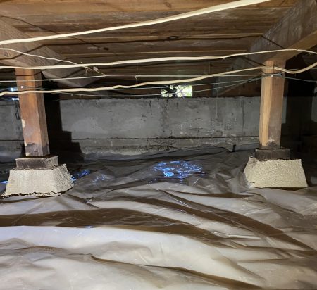clean crawl space, flooded crawl space, vapor barrier